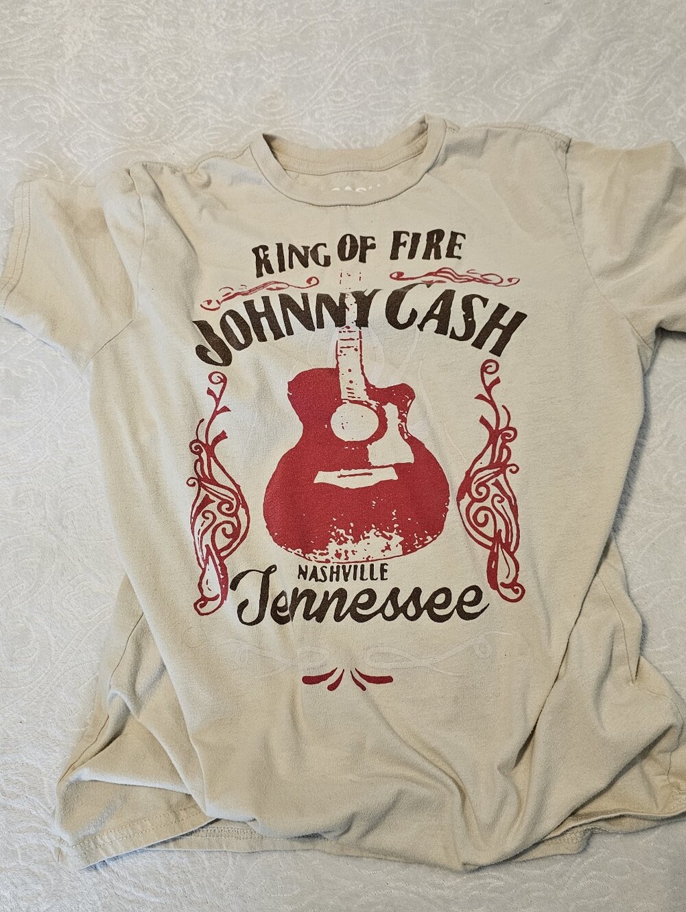 Johnny Cash Ring of Fire Nashville TN Graphic T-Shirt Youth 14/16 (Beige)